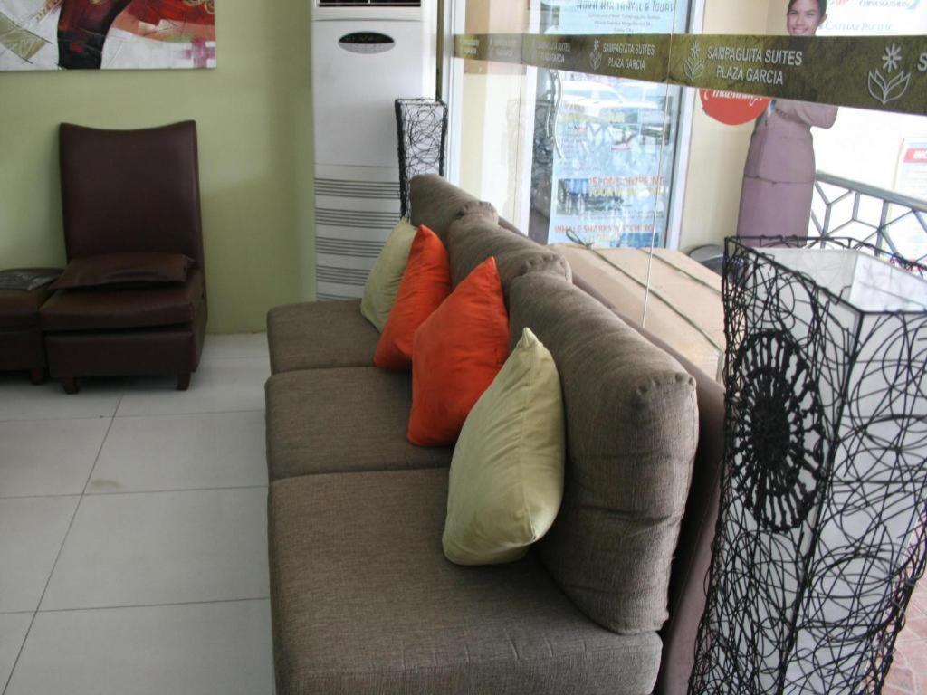 Sampaguita Suites Plaza Garcia Cebu Eksteriør billede