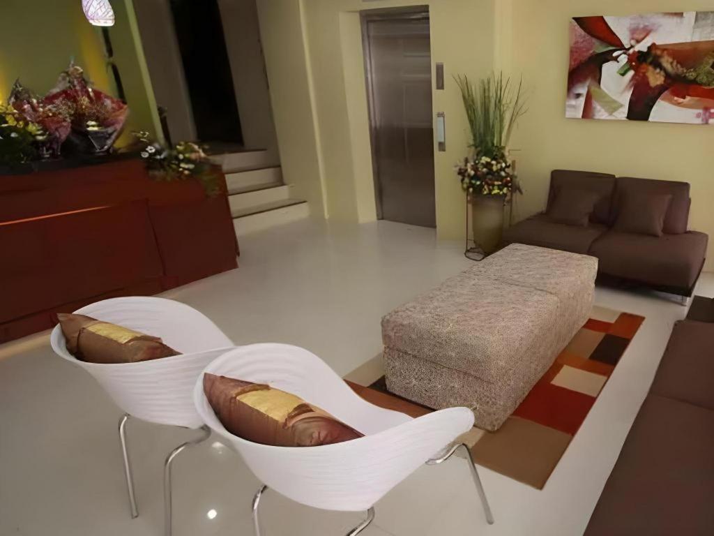 Sampaguita Suites Plaza Garcia Cebu Eksteriør billede