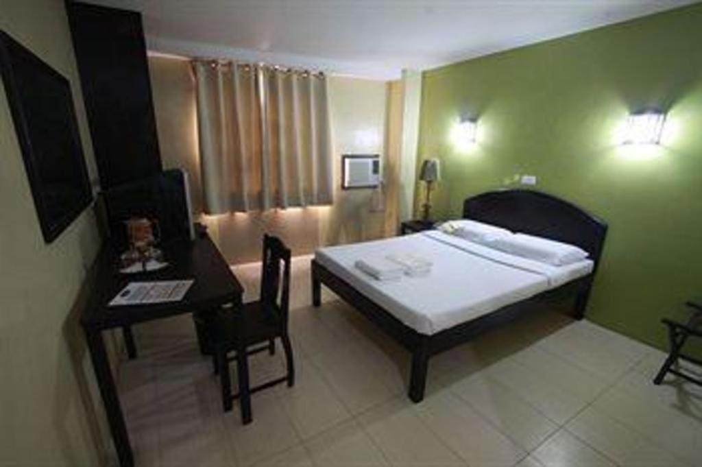 Sampaguita Suites Plaza Garcia Cebu Eksteriør billede