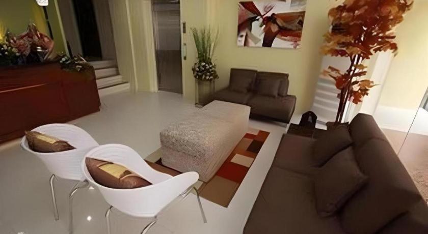 Sampaguita Suites Plaza Garcia Cebu Eksteriør billede