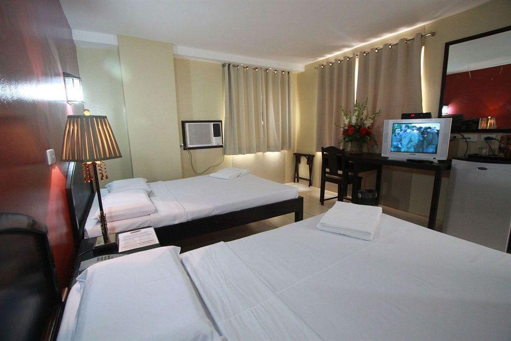 Sampaguita Suites Plaza Garcia Cebu Eksteriør billede