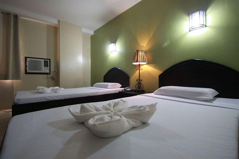 Sampaguita Suites Plaza Garcia Cebu Eksteriør billede